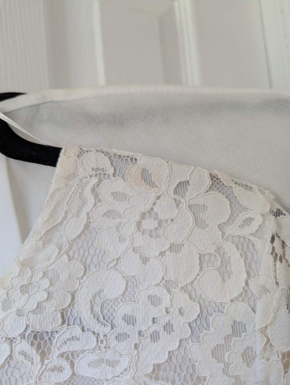 White Lace Long-Sleeve Wedding Dress - Picture 8 of 9